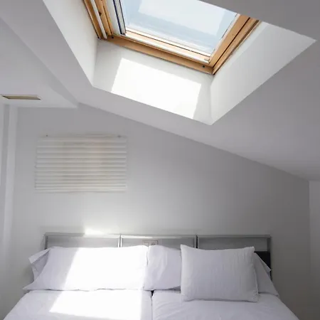 Апартаменты New Penthouse Gr3- Flat In Center With Cozy Terrace Малага